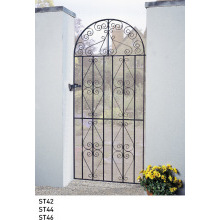 BIC STIRLING SCROLL TALL BOW TOP METAL GARDEN GATE
